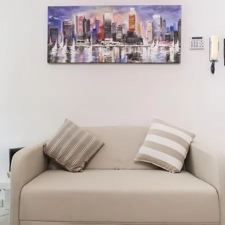 Apartment Elegantis Giolitti Rome